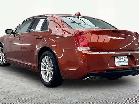 Used 2020 Chrysler 300 Touring L w/ 300 Premium Group RWD image 13