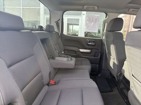 Used 2018 Chevrolet Silverado 1500 LT w/ All Star Edition image 30