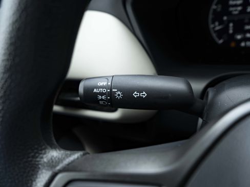 Used 2026 Honda HR-V LX image 23