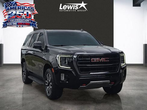 Used 2024 GMC Yukon AT4 w/ Technology Package AWD/4WD image 6