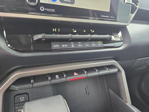 Used 2024 Toyota Tundra SR5 w/ SR5 Convenience Package AWD/4WD image 19