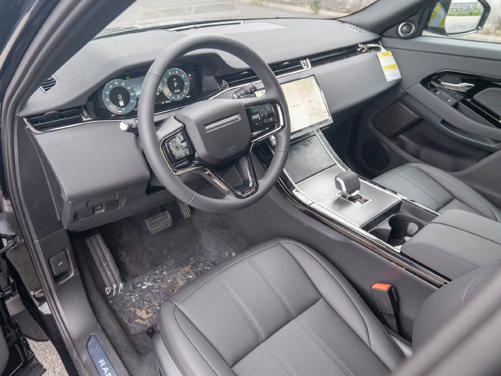 New 2026 Land Rover Range Rover Evoque S AWD/4WD image 11