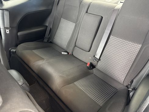 Used 2022 Dodge Challenger SXT w/ Blacktop Package image 15