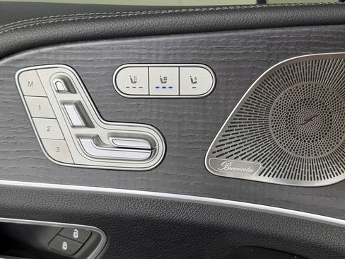 Used 2022 Mercedes-Benz GLS 450 4MATIC image 19