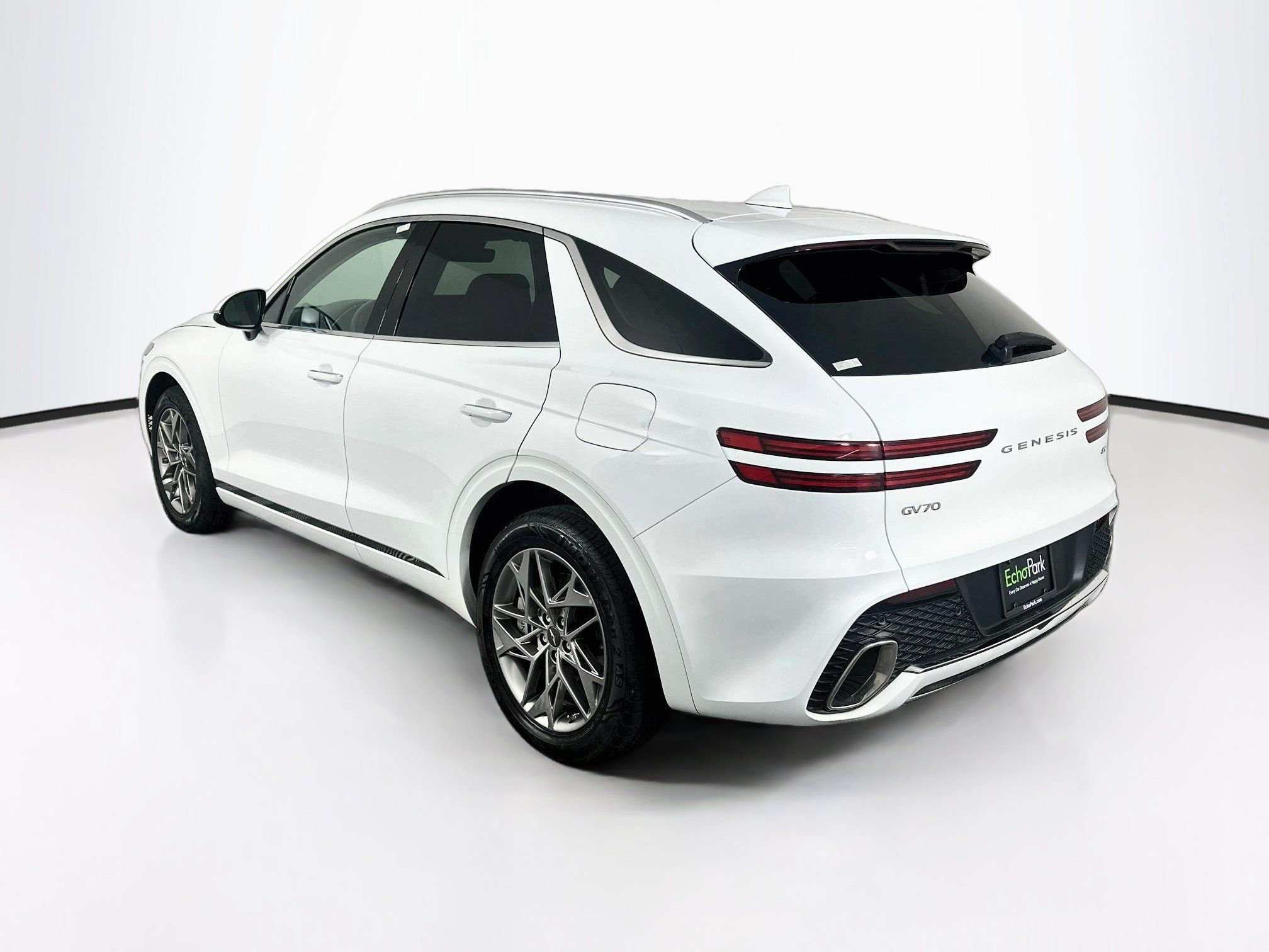 Used 2025 Genesis GV70 2.5T AWD/4WD image 5
