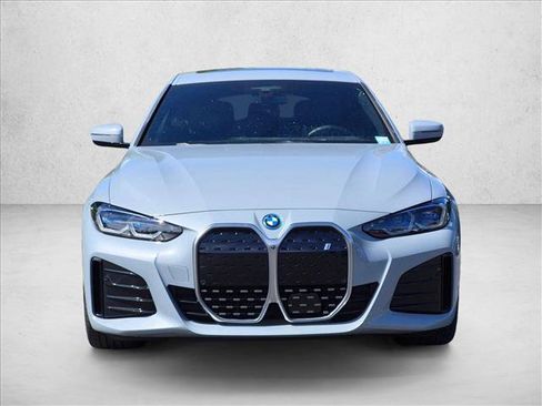 Used 2023 BMW i4 eDrive40 w/ M Sport Package RWD image 2