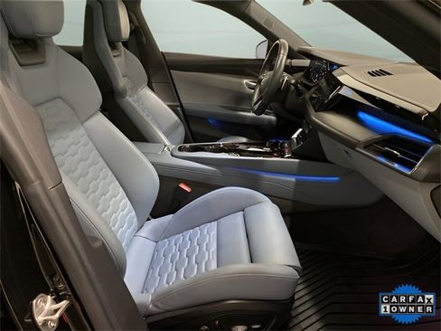 Used 2022 Audi e-tron GT Prestige w/ Prestige Package image 71