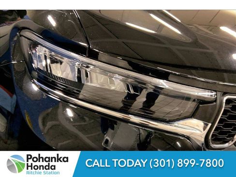 Used 2023 Jeep Grand Cherokee L Laredo w/ Luxury Tech Group I image 29