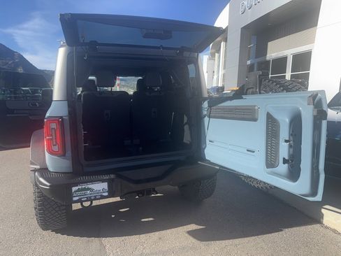 Certified 2022 Ford Bronco Badlands w/ Sasquatch Package image 15