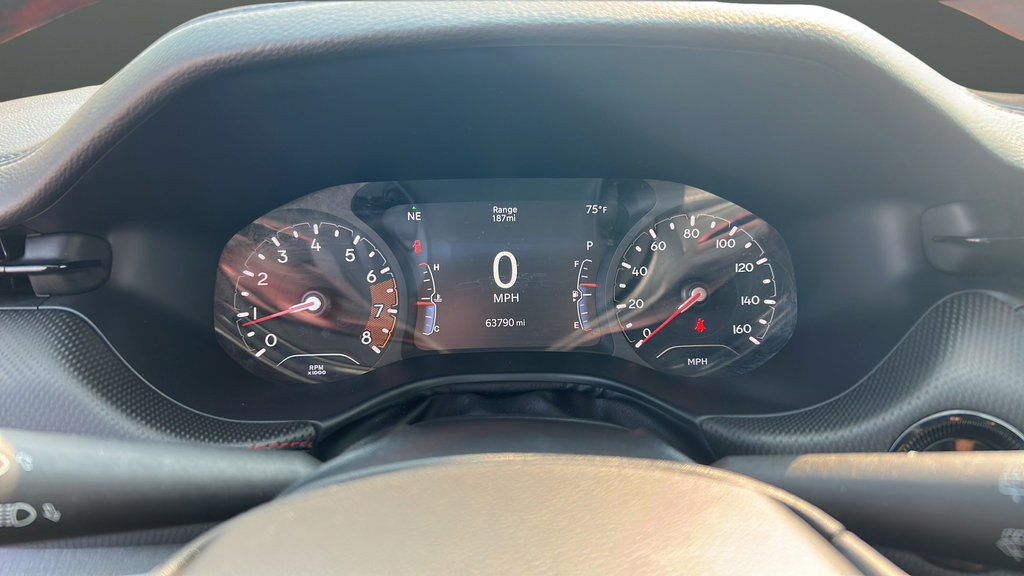 Used 2024 Jeep Compass Trailhawk AWD/4WD image 10