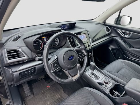 Used 2021 Subaru Forester Premium image 7