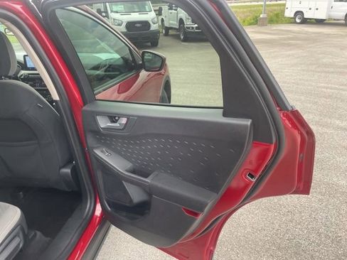 Used 2020 Ford Escape SE FWD image 48