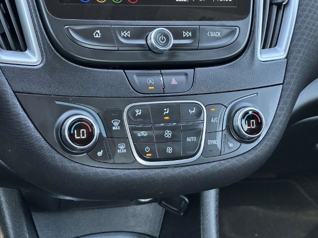 Used 2025 Chevrolet Malibu LT FWD image 18
