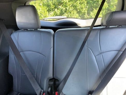 Used 2023 Buick Enclave Essence w/ Experience Buick Package AWD/4WD image 10