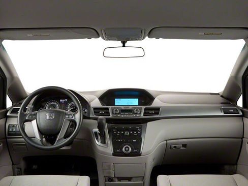 Used 2010 Honda Odyssey EX image 4