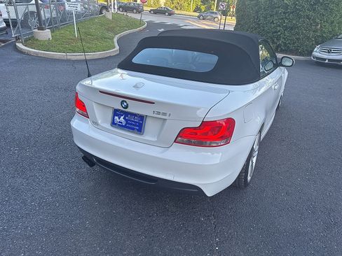 Used 2012 BMW 135i Convertible RWD image 39