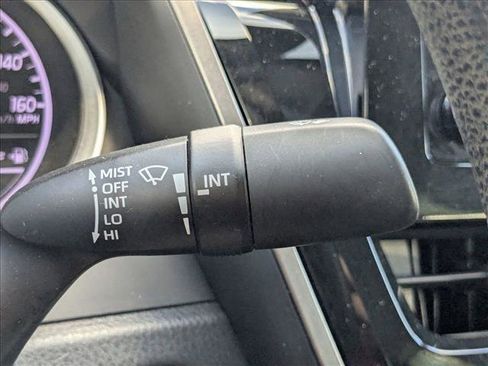 Used 2022 Toyota Camry LE FWD image 7