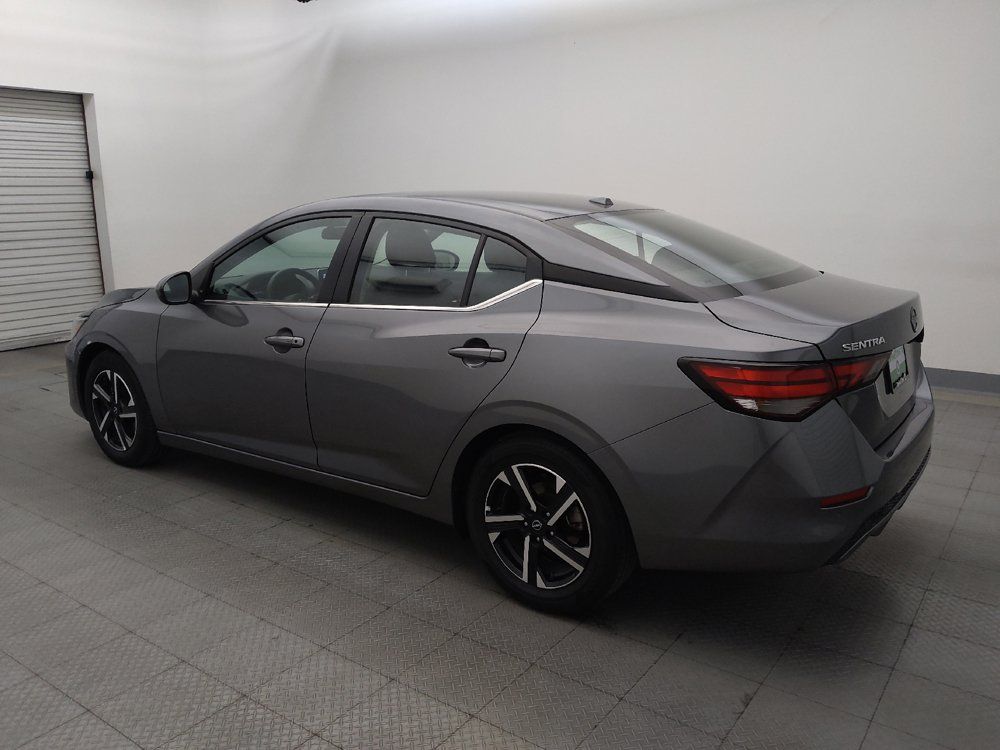 Used 2025 Nissan Sentra SV FWD image 3