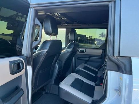 Used 2024 Ford Bronco Wildtrak AWD/4WD image 16
