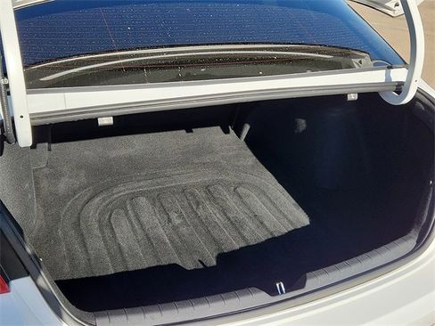 Used 2022 Kia K5 GT-Line image 8