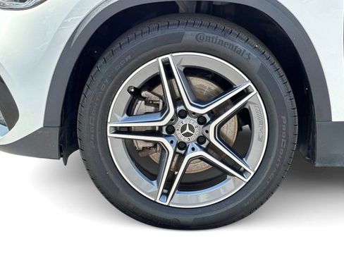 Certified 2022 Mercedes-Benz GLA 250 4MATIC image 8