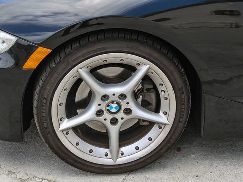 Used 2008 BMW Z4 3.0si RWD image 5