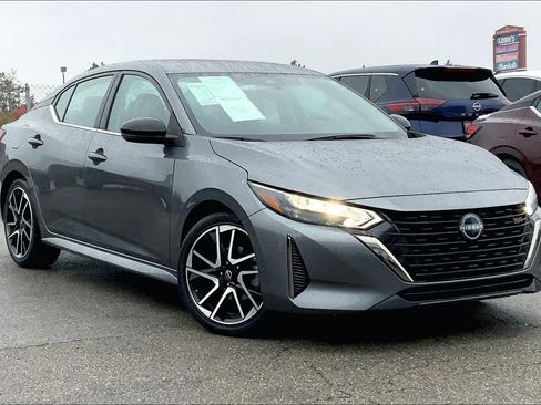 Used 2024 Nissan Sentra SR image 35