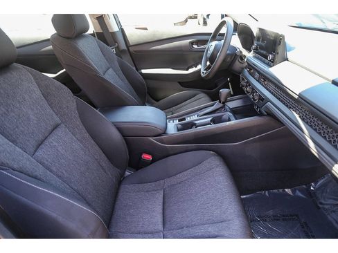 Used 2025 Honda Accord LX image 14