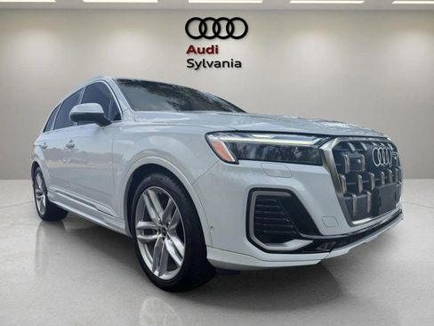 Certified 2025 Audi Q7 3.0T Premium Plus w/ Premium Plus Package AWD/4WD image 1