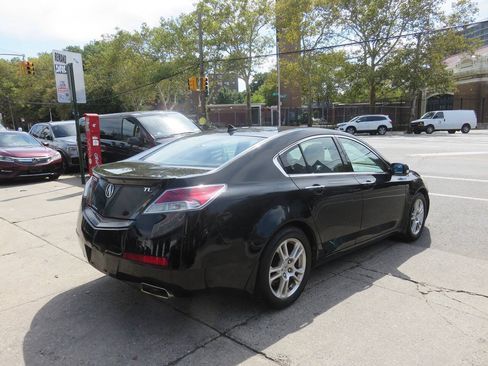 Used 2009 Acura TL w/ Technology Package FWD image 4