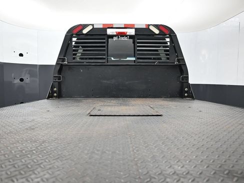 Used 2019 Ford F250 XL w/ Power Equipment Group AWD/4WD image 7