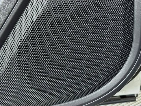 New 2025 Subaru Outback Premium image 24