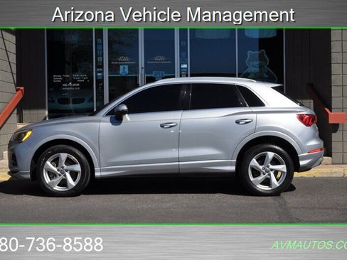 Used 2020 Audi Q3 2.0T Premium image 4