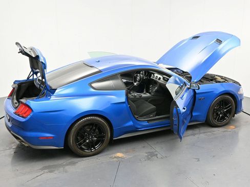 Used 2019 Ford Mustang GT image 31