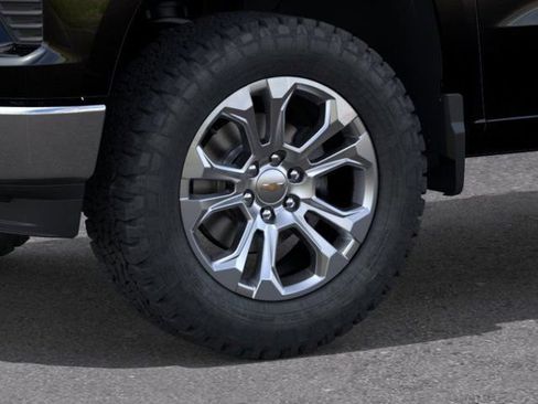 New 2026 Chevrolet Silverado 1500 LTZ w/ Z71 Off-Road Package AWD/4WD image 9