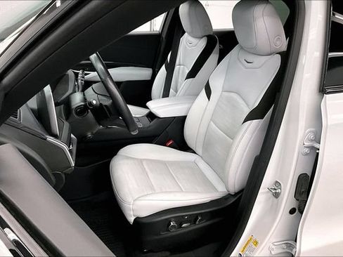 Used 2024 Cadillac XT4 Sport AWD/4WD image 24