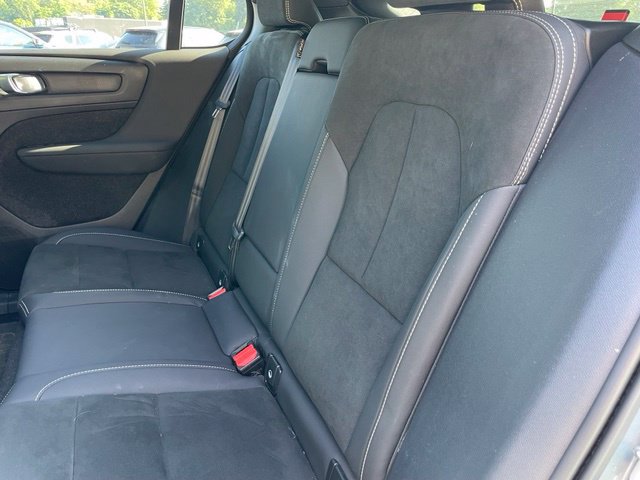 Used 2023 Volvo C40 P8 Recharge Ultimate AWD/4WD image 7
