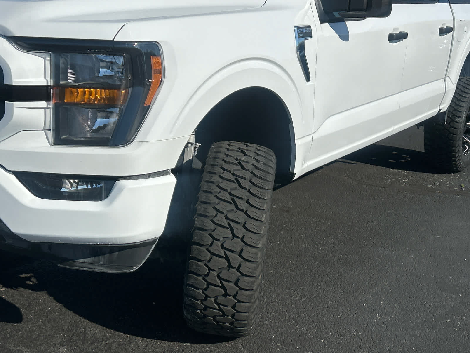 Used 2023 Ford F150 XLT AWD/4WD image 47
