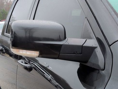 Used 2018 RAM 1500 Limited image 13