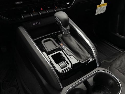 New 2026 GMC Canyon Elevation w/ Convenience Package RWD image 25