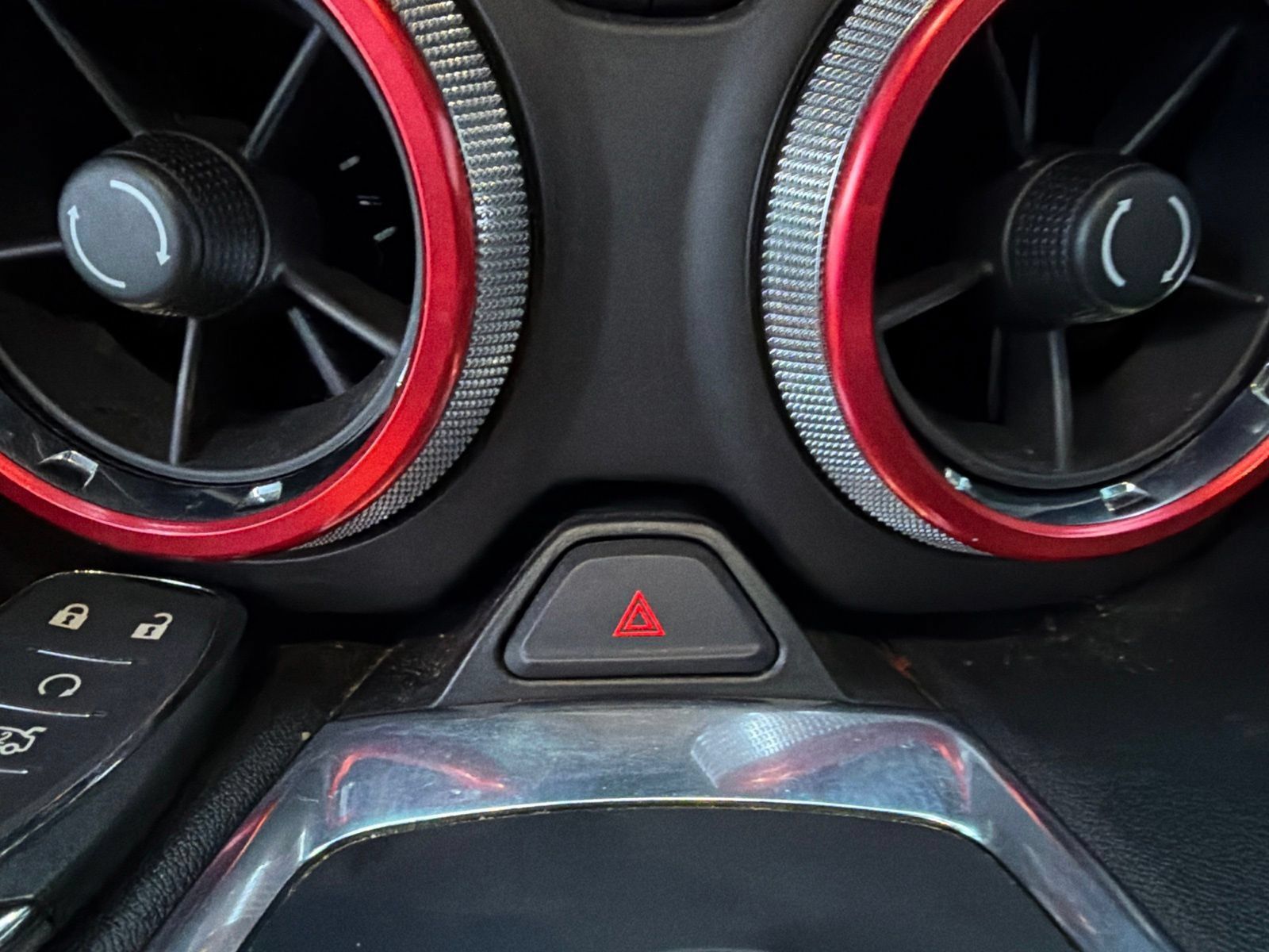 Used 2021 Chevrolet Camaro SS RWD image 25