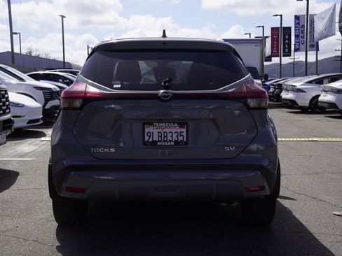 Certified 2024 Nissan Kicks SV image 5