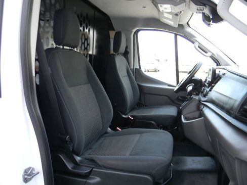Used 2025 Ford Transit 250 Low Roof w/ Exterior Upgrade Package RWD image 21