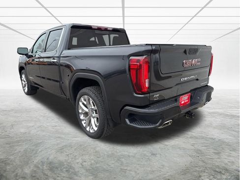 Used 2020 GMC Sierra 1500 Denali w/ Denali Premium Package AWD/4WD image 3