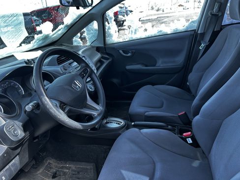 Used 2011 Honda Fit image 9