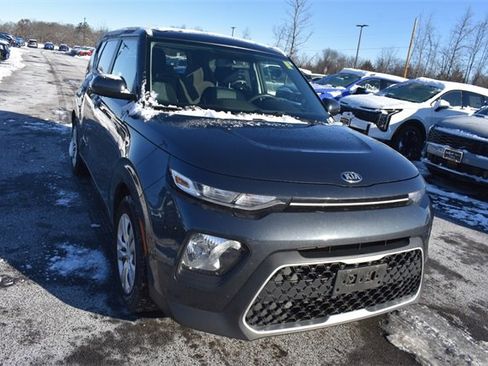 Used 2020 Kia Soul LX image 9