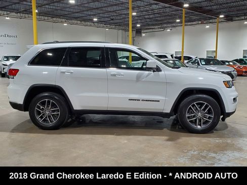 Used 2018 Jeep Grand Cherokee Laredo image 5