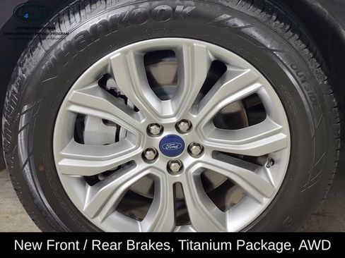 Used 2022 Ford Edge Titanium AWD/4WD image 10
