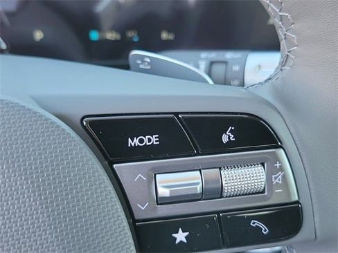 New 2026 Hyundai Ioniq 5 SEL image 5