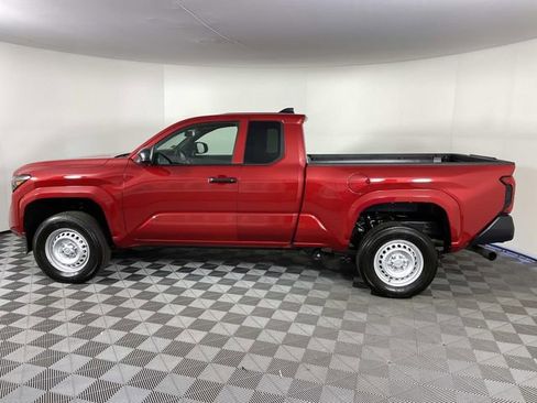 Used 2026 Toyota Tacoma SR image 5